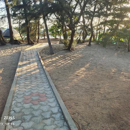 His Grace Sea View Cottages - Private Beach At Malpe Udupi Exteriör bild