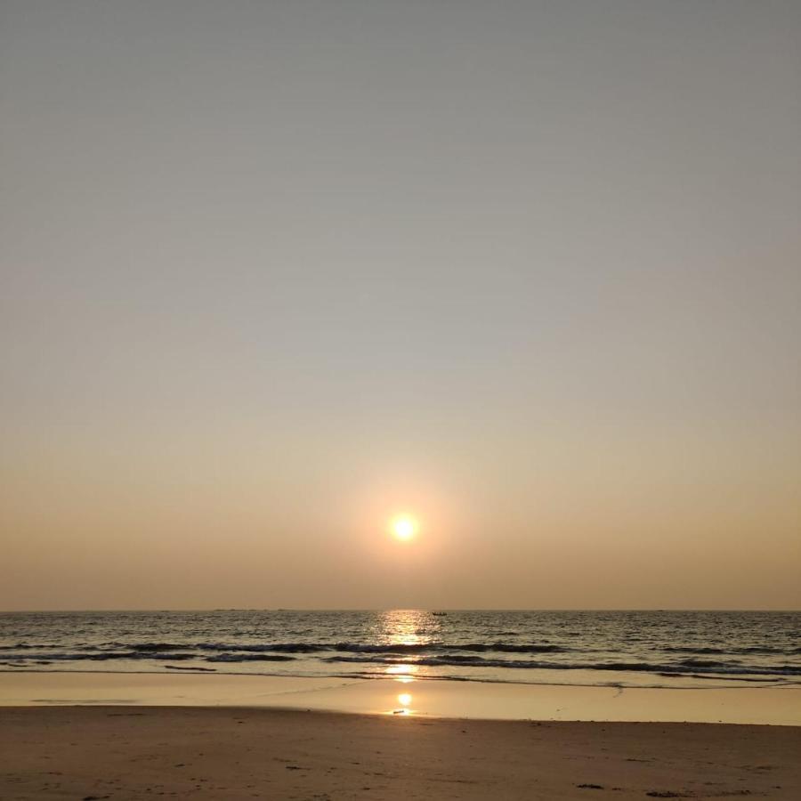 His Grace Sea View Cottages - Private Beach At Malpe Udupi Exteriör bild