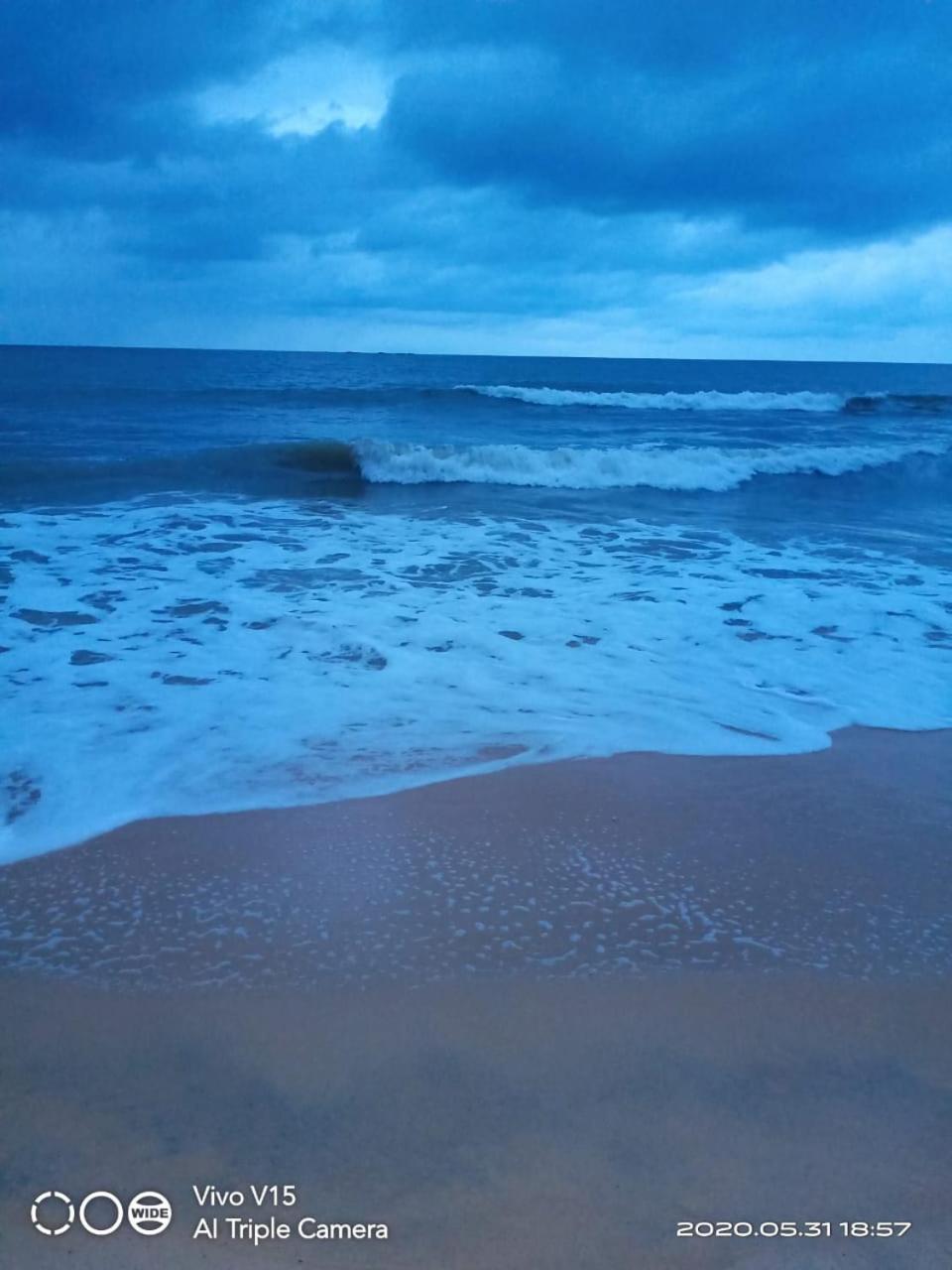 His Grace Sea View Cottages - Private Beach At Malpe Udupi Rum bild